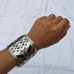 Metal Cuff